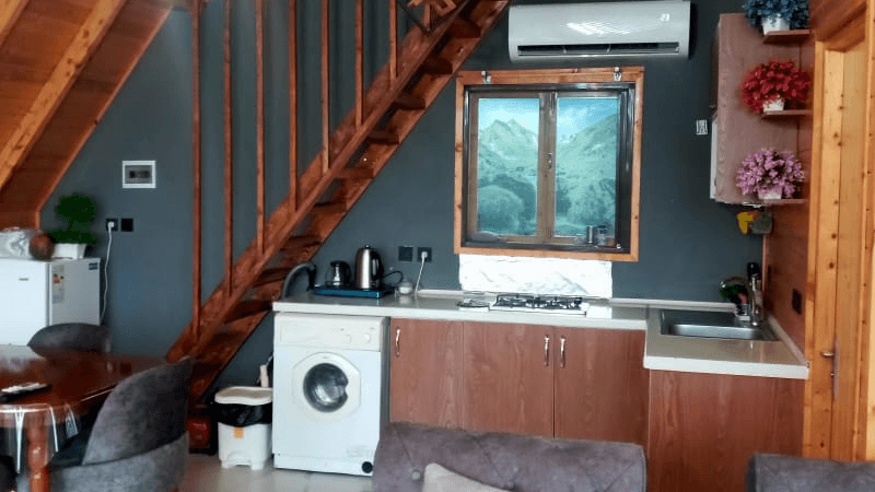 کلبه سوئیسی دوبلکس در روستا درازکلا شیرگاه نما کلبه 