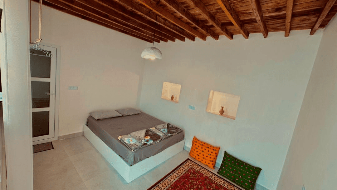 اجاره بومگردی در سهیلی قشم - ماه 1 نما بیرون اتاق ها