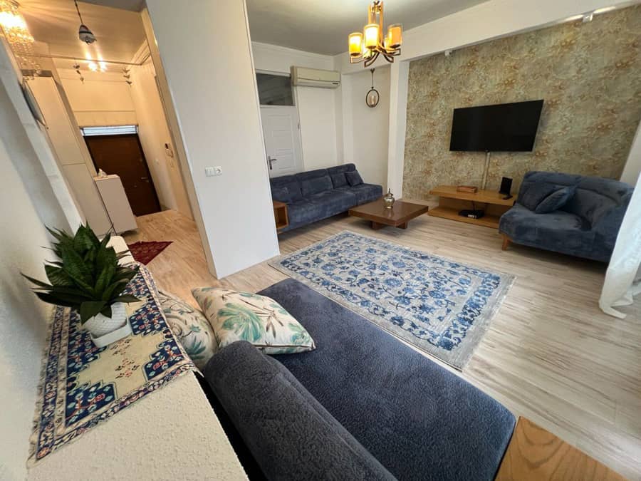 اجاره منزل ویلایی در خیابان شریعتی رشت  حیاط