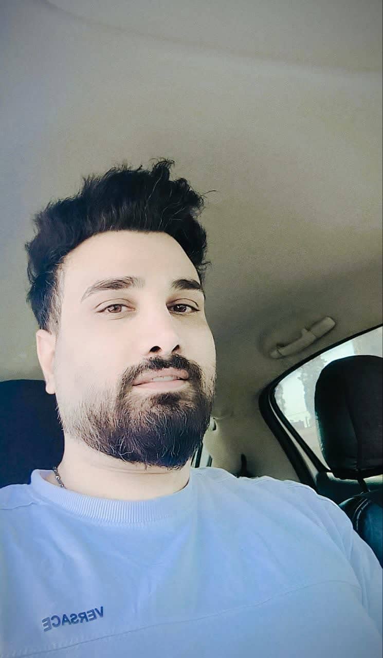 hostIntroImage-مسعود محمدی