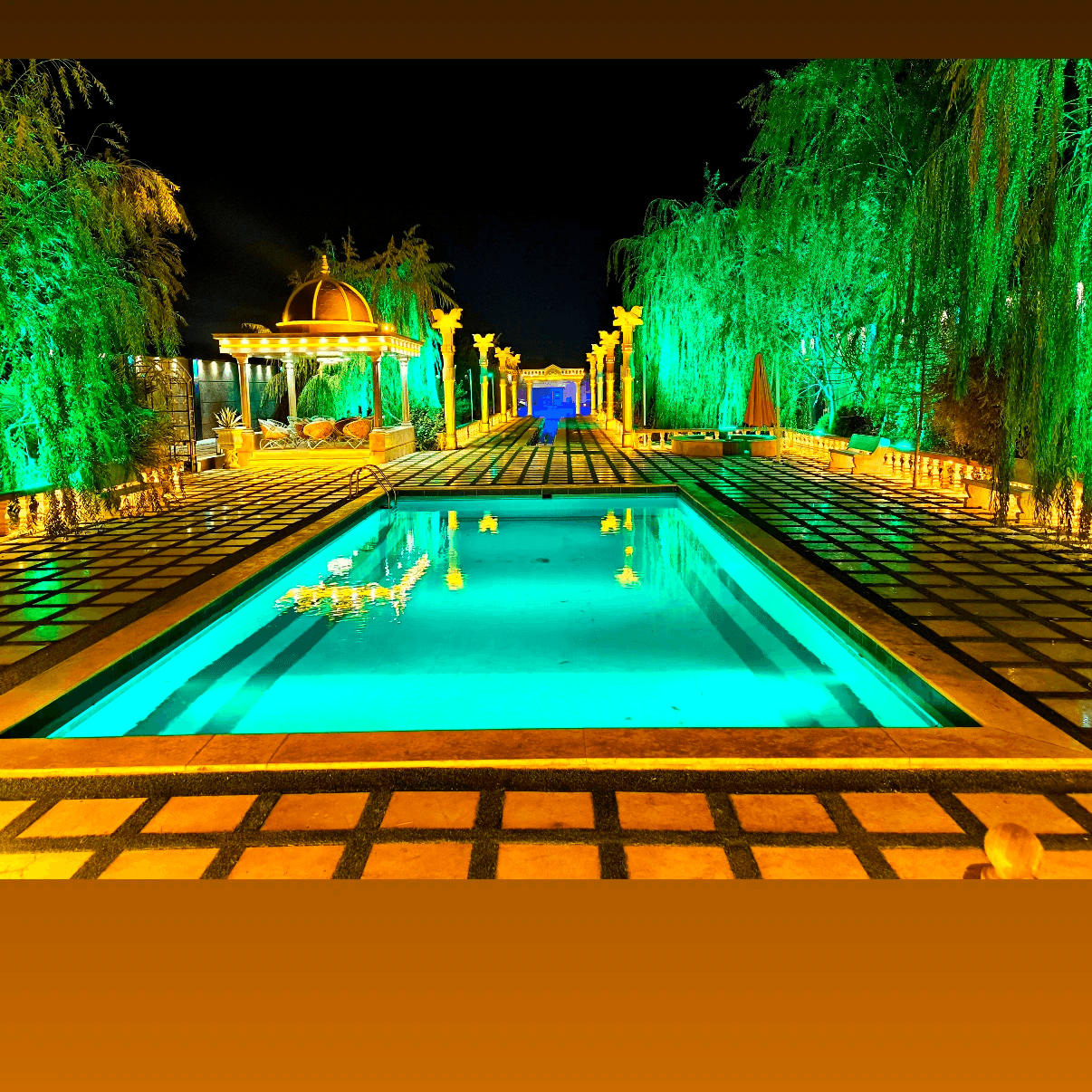 ویلا استخر دار آب گرم در روستای برکان اصفهان نما 