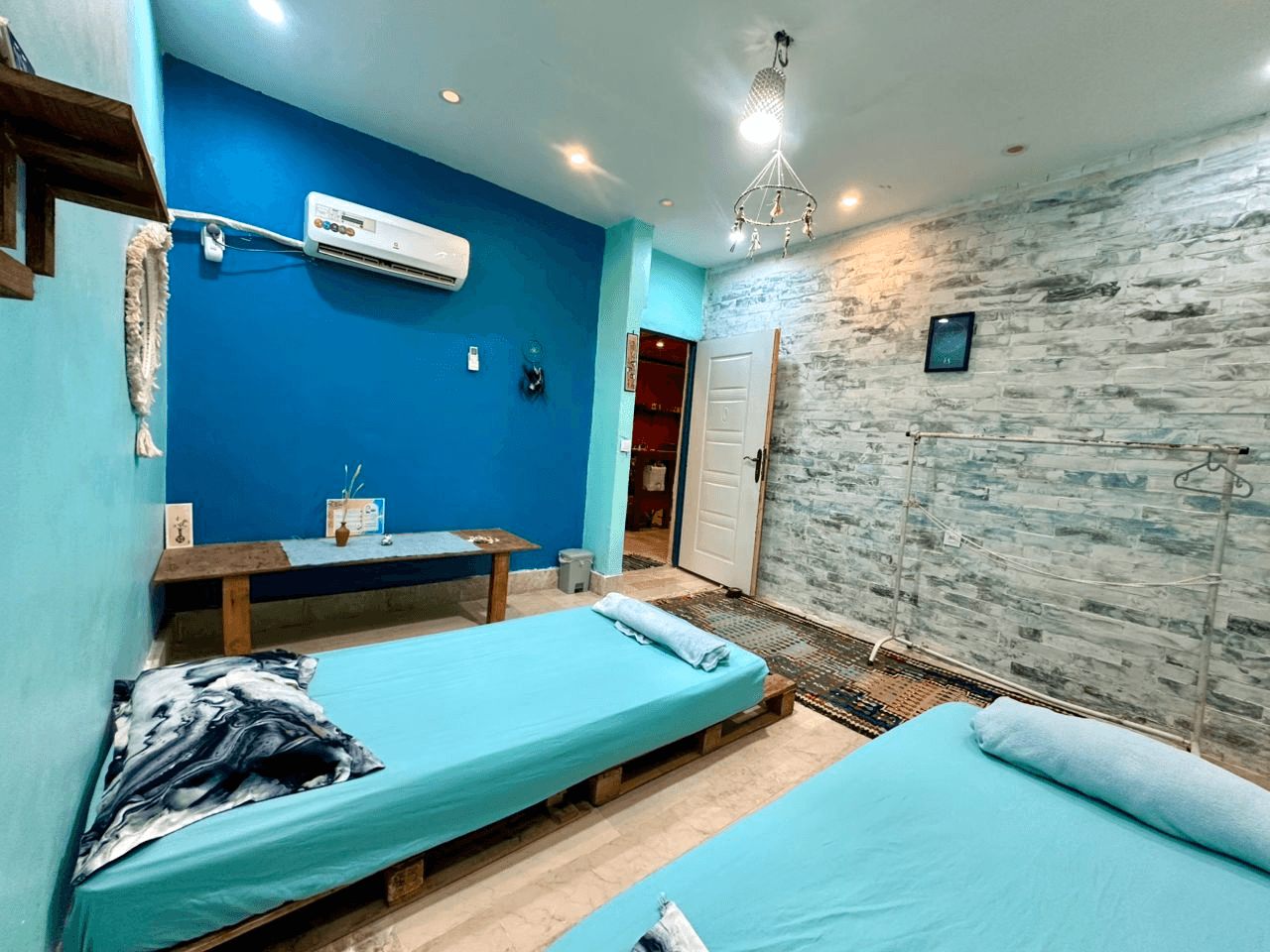 اجاره اتاق ساحلی در هرمز - روزنه دریا روزنه دریا 