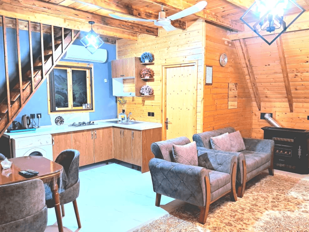 کلبه سوئیسی دوبلکس در روستا درازکلا شیرگاه نما کلبه 