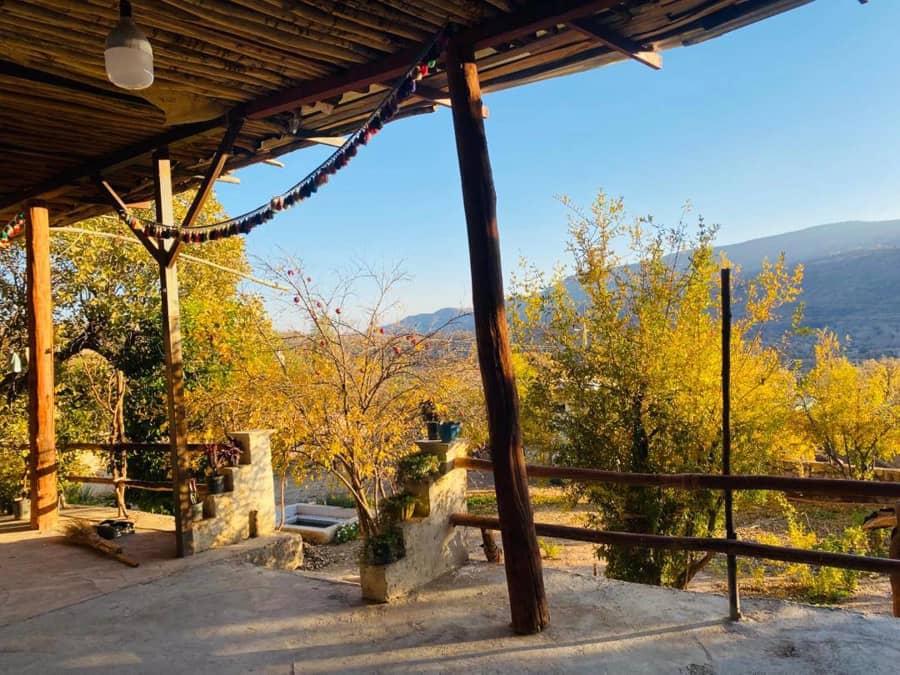 اجاره اتاق روستایی در قلعه سرد دهدز 30 متری محوطه اقامتگاه