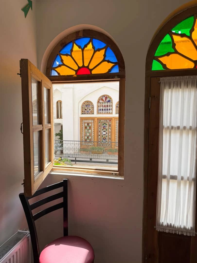 بوتیک هتل نزدیک میدان نقش جهان اصفهان -  2 تخته اکونومی نما 