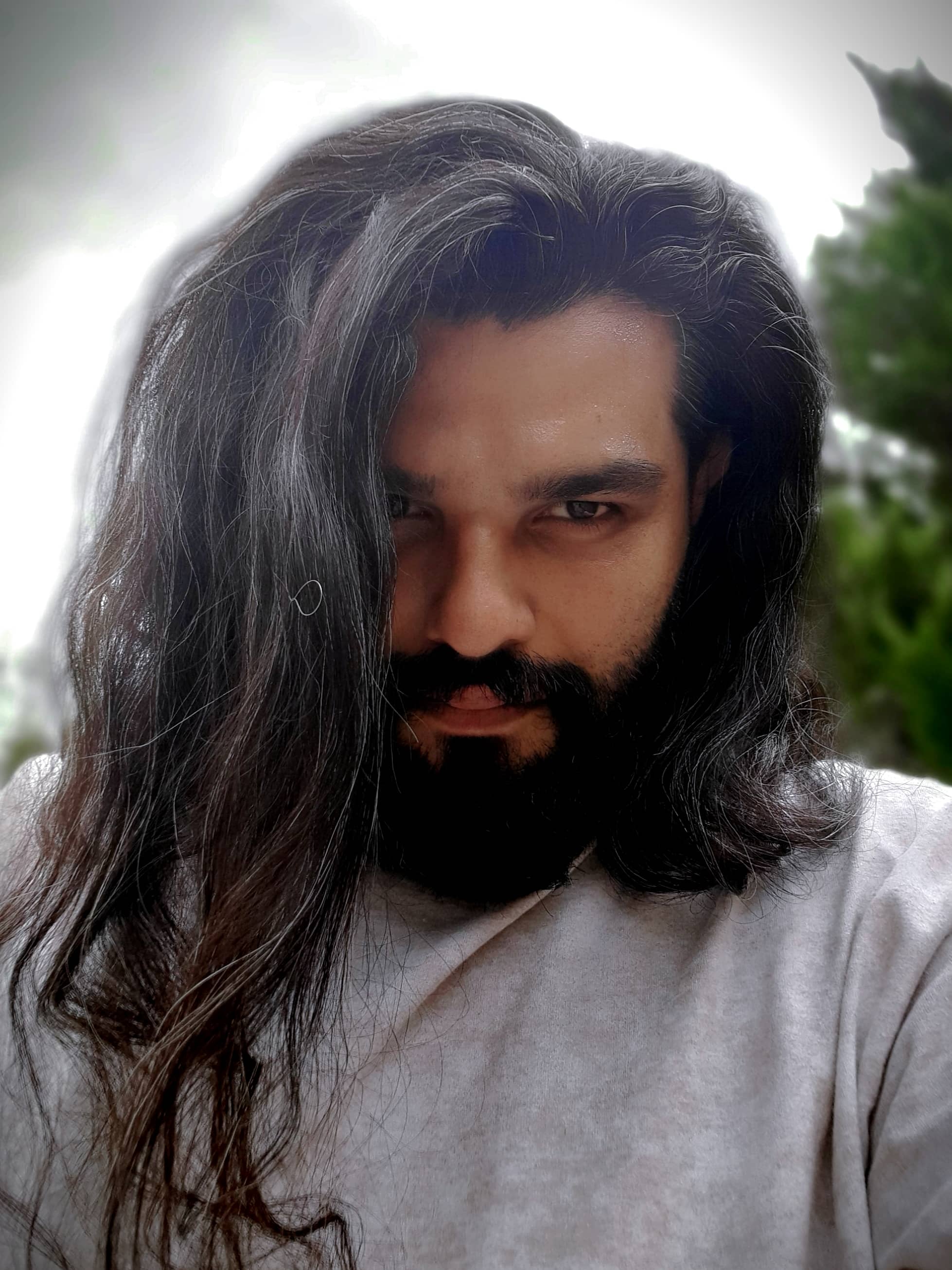 hostIntroImage-محمد ساجدی