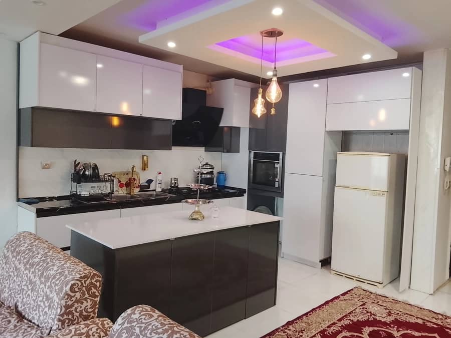 آپارتمان نزدیک حرم در مشهد سالن