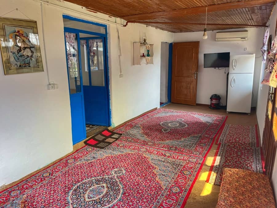 اجاره بومگردی در روستا لتیین تالش - سرخدار  عکس از بالا مجموعه 