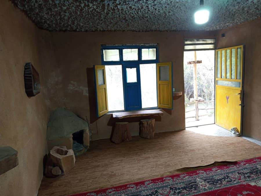 اجاره اقامتگاه بومگردی نزدیک آبشار مارگون - اتاق 2 محوطه بیرون اتاق