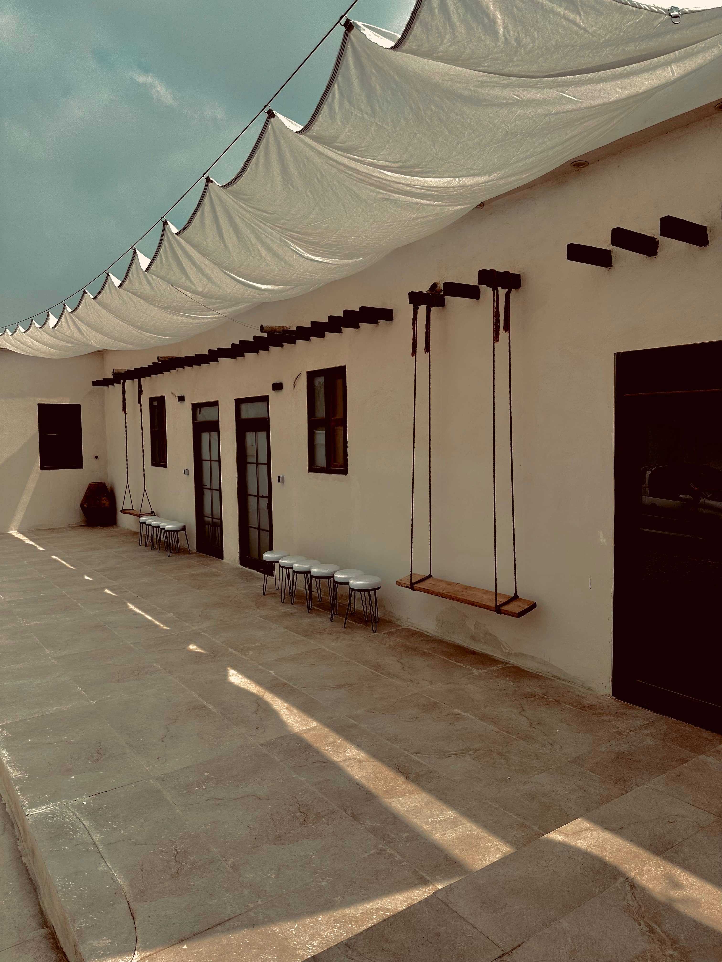 اجاره اتاق دوتخته نزدیک ساحل در سهیلی قشم - ماه 2 نمای بیرون اتاق ها