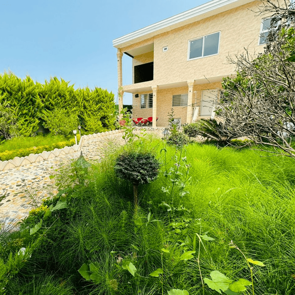 ویلا با استخر سرپوشیده آبگرم در روستای مازوپشته چالوس