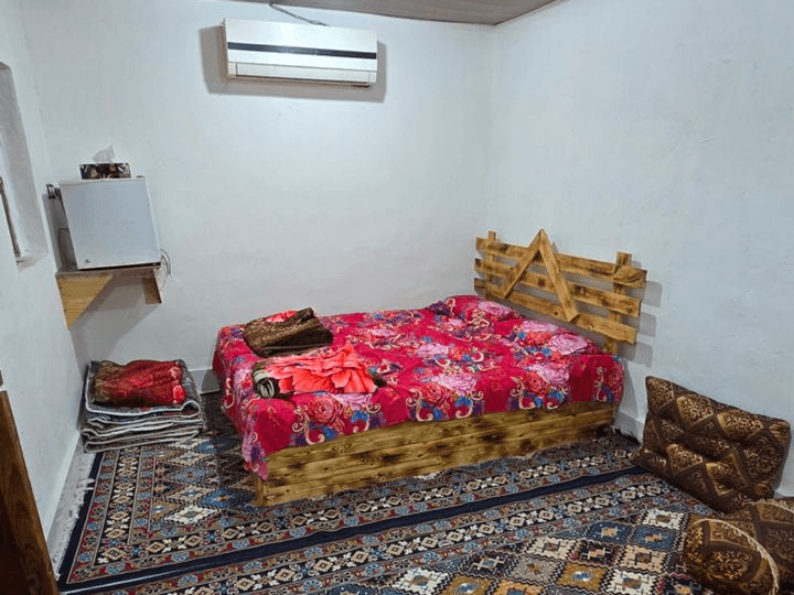 اقامتگاه سنتی در چاه مبارک عسلویه - اتاق 4 محوطه