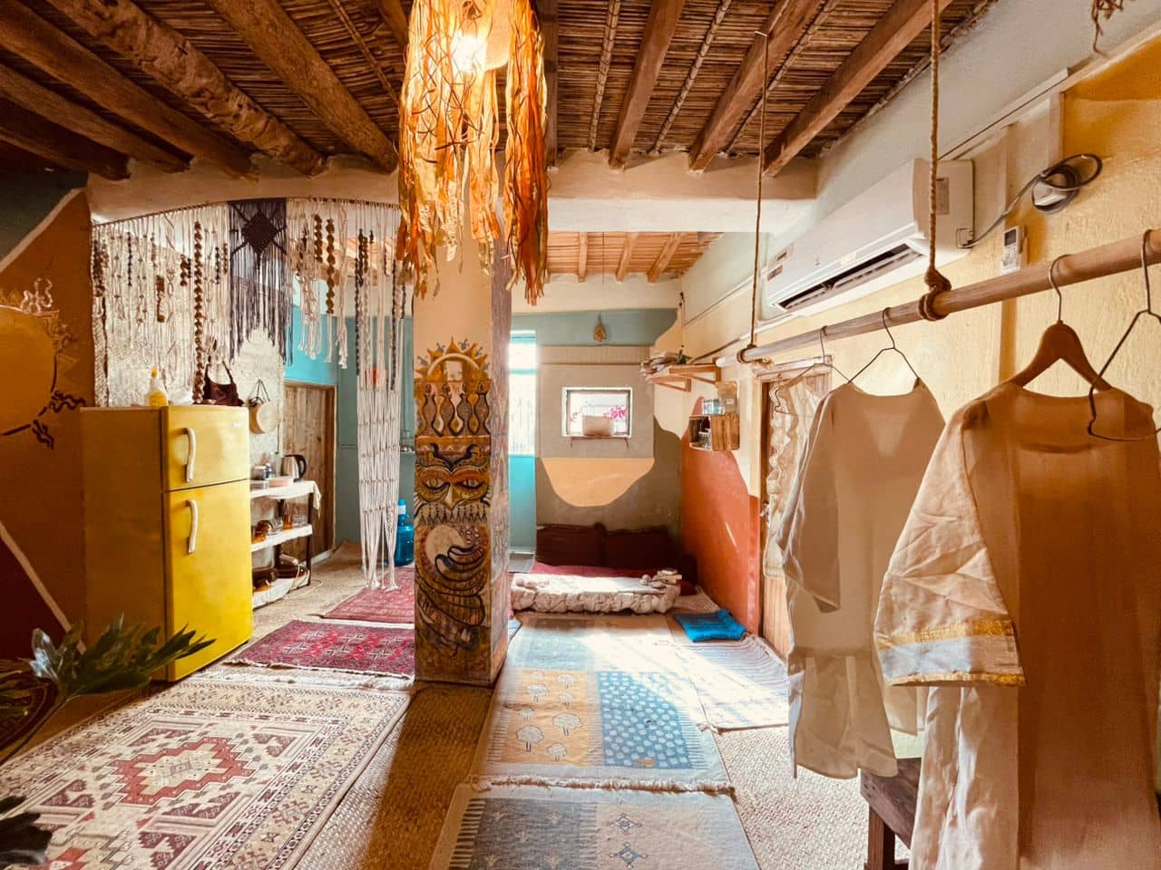  بومگردی ساحلی در هرمز - مغ اتاق مغ 