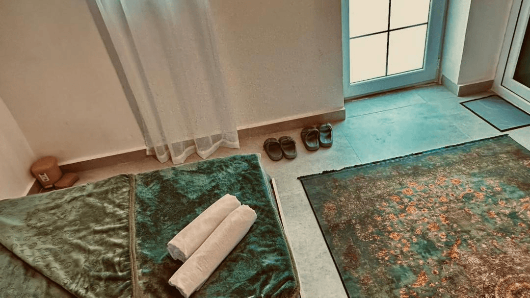 اجاره اتاق در سهیلی قشم نزدیک ساحل - ماه 3 نما اتاق ها