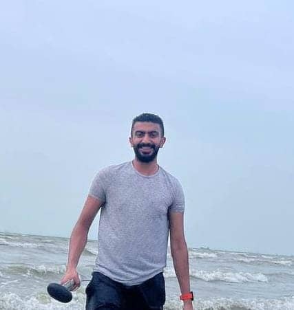 hostIntroImage-محمدرضا رمضانپور