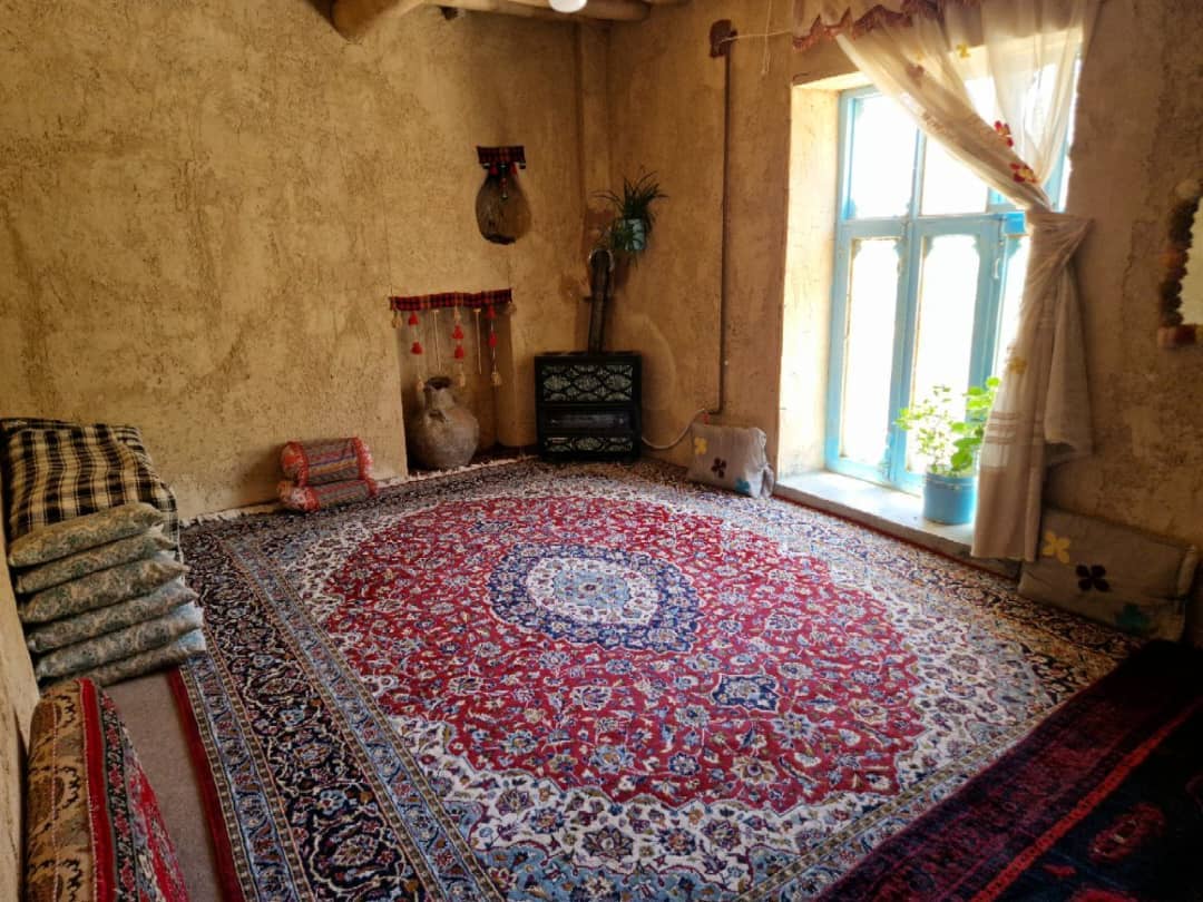 اجاره اتاق بوم گردی در گلین سنندج - هه نار