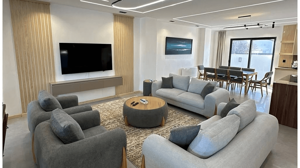 ویلا تریبلکس با استخر روباز آب گرم در روستا آلکله نشتارود نما ویلا