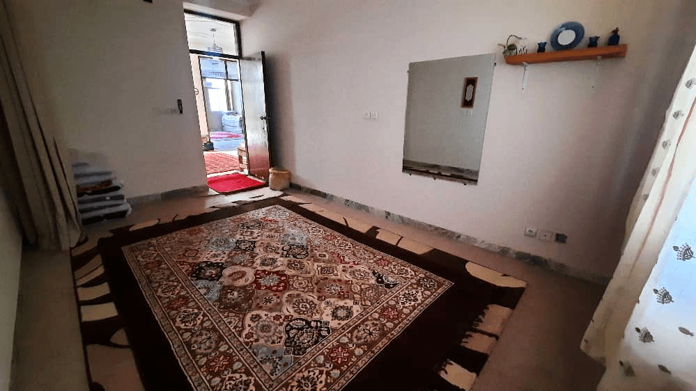 بومگردی در هرمز نزدیک ساحل - اتاق 3 نما اقامتگاه 