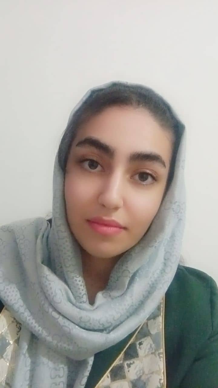 hostIntroImage-هنگامه محمدحسینی 