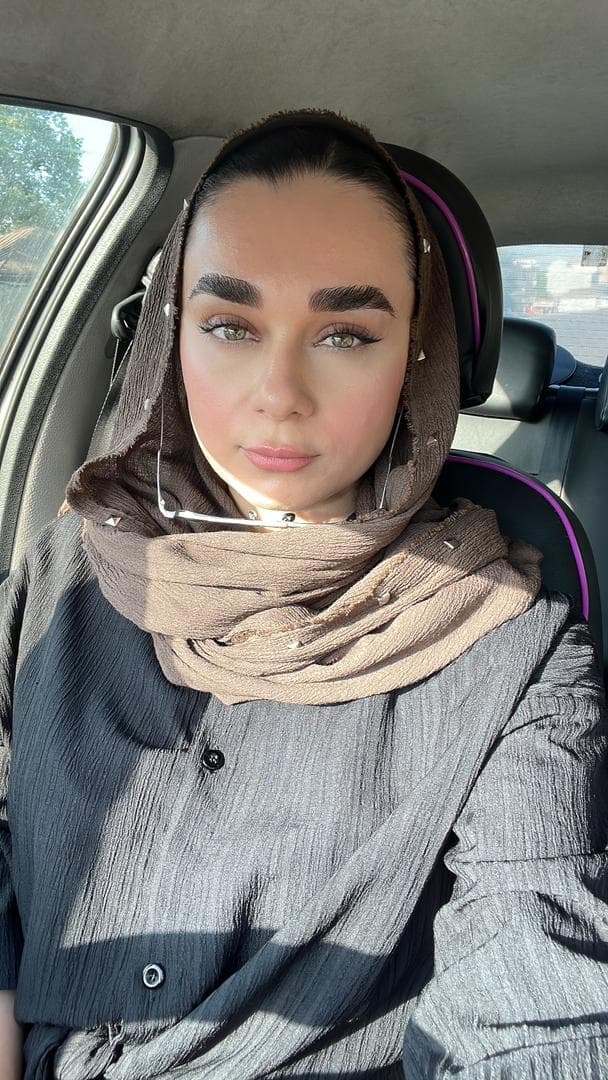 hostIntroImage-زهرا برومندبلسکله