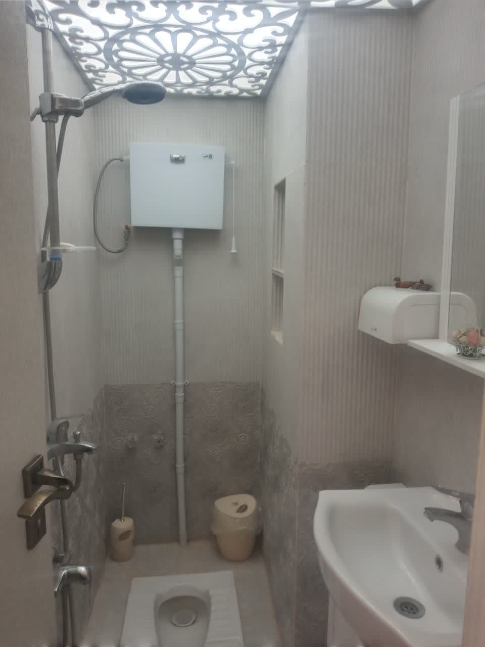 سرویس بهداشتی و حمام 