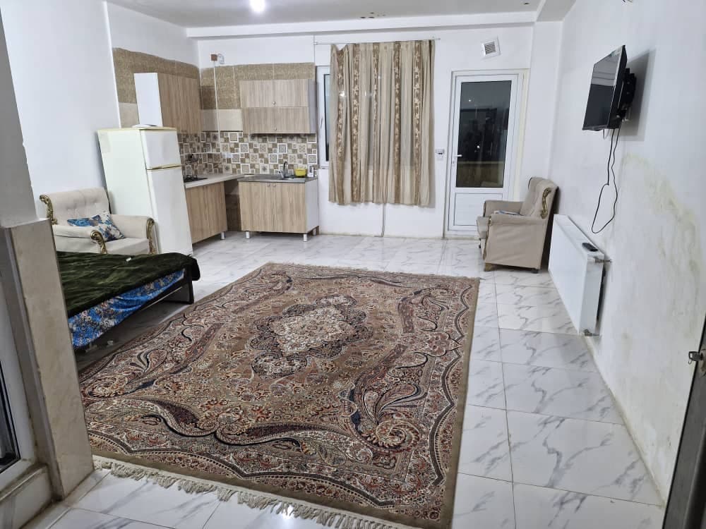 اجاره سوئیت 40متری در آبگرم محلات - طبقه اول
