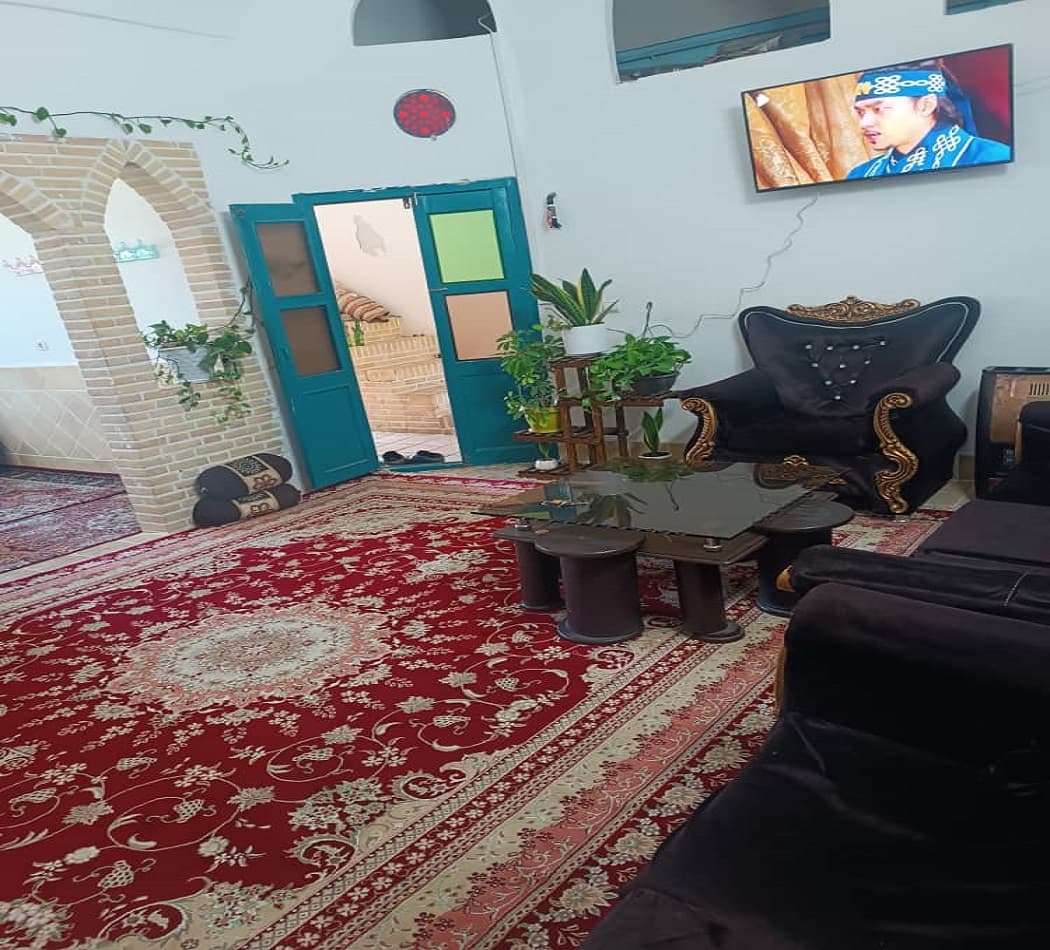 اجاره منزل سنتی در کاشان - آرامش یک