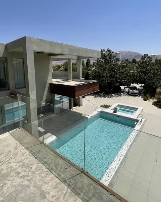 نمای حیاط