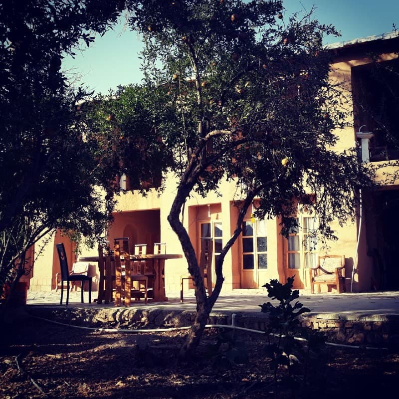 اجاره بوم گردی سنتی در ماه فرخان استهبان
