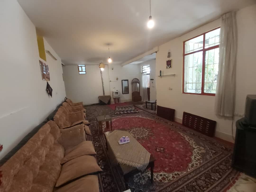 اجاره بومگردی در نظام آباد بروجرد - زمستان