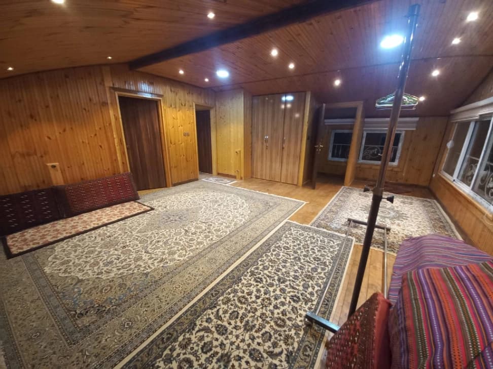 سالن طبقه دوم 