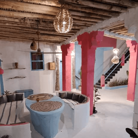 محوطه اقامتگاه