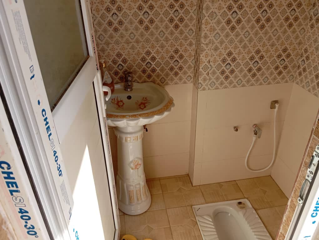 سرویس بهداشتی در تراس