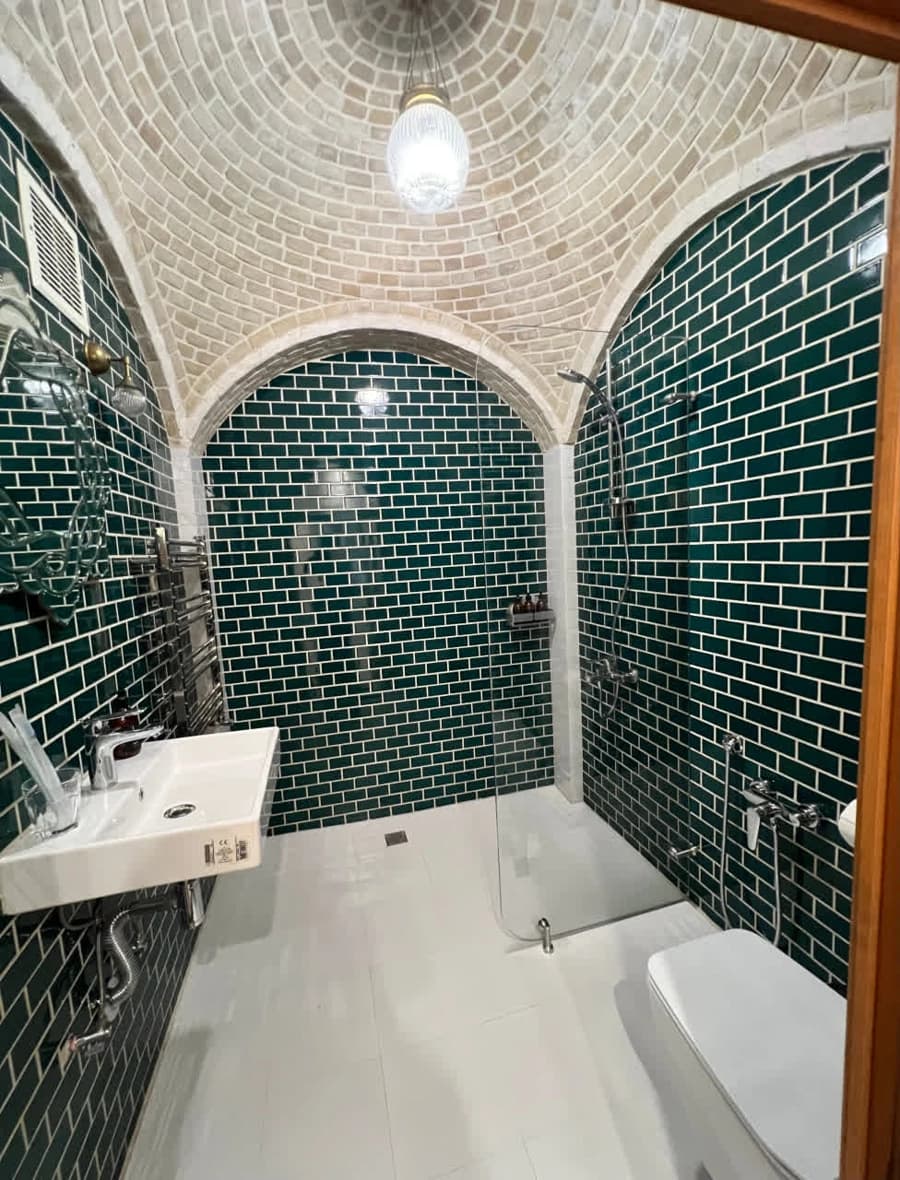 حمام 