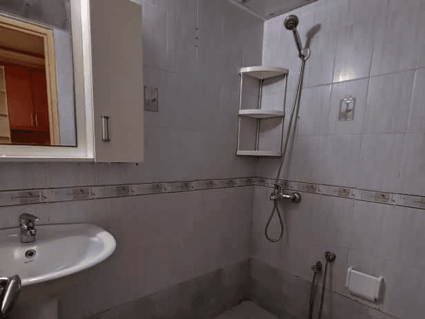 سرویس ایرانی و حمام