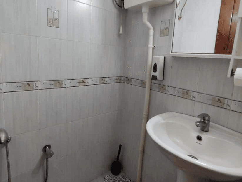 سرویس ایرانی و حمام