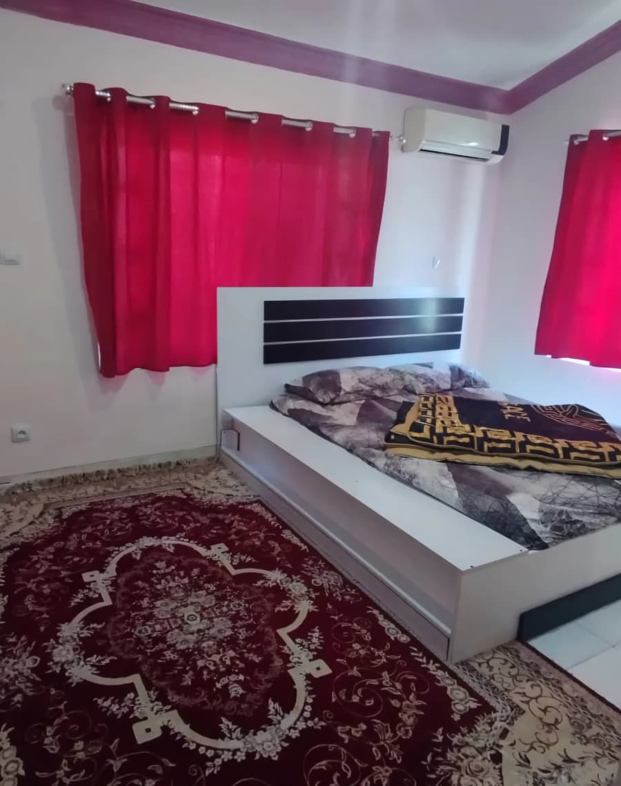 اتاق۲