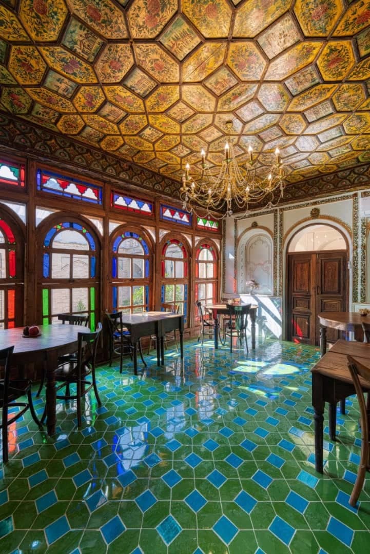 رستوران 