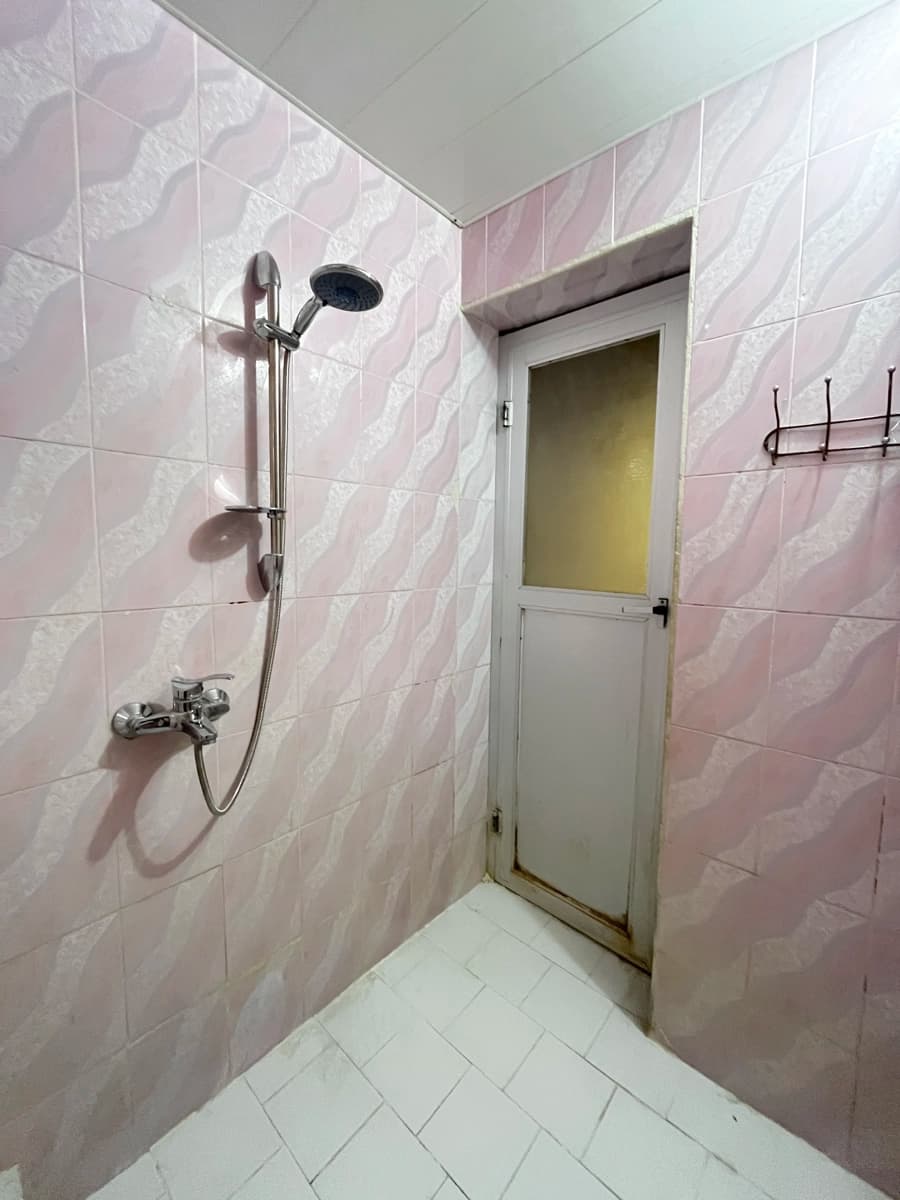حمام 
