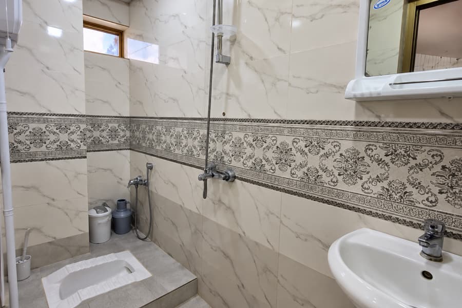 سرویس بهداشتی و حمام