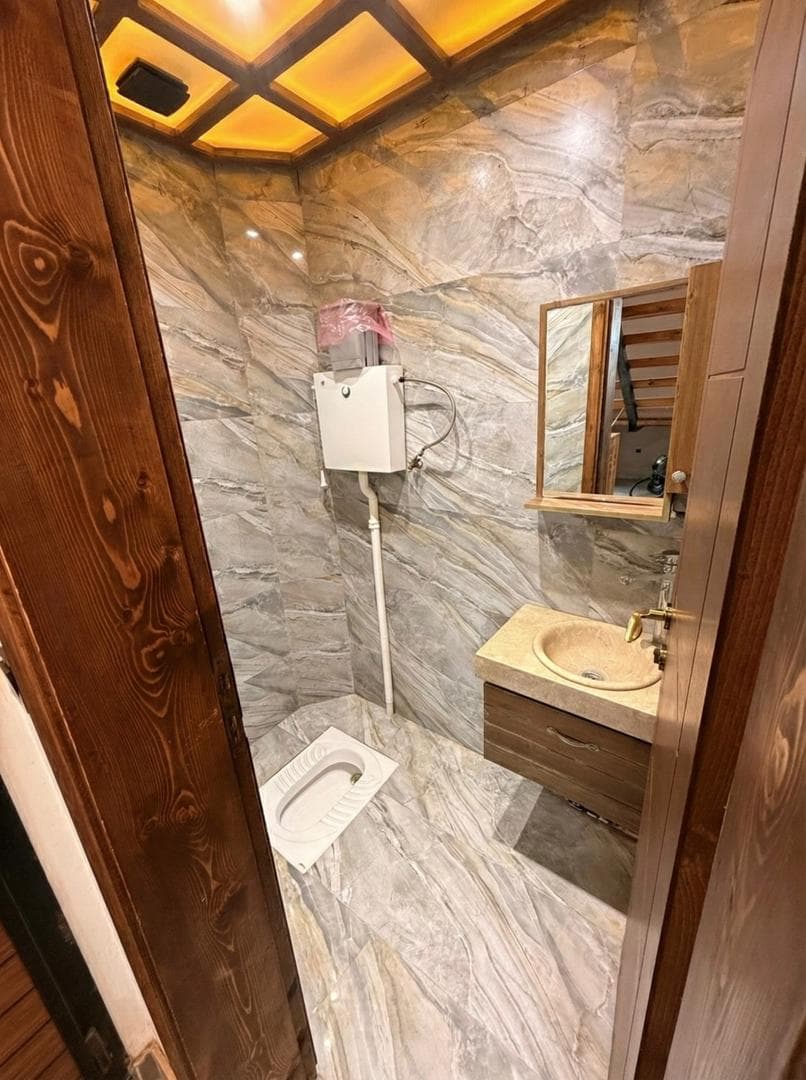 سرویس بهداشتی در ساختمان