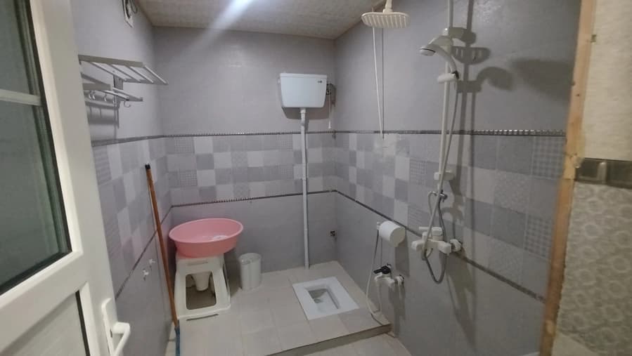 سرویس بهداشتی ایرانی و حمام