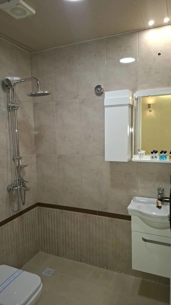 سرویس بهداشتی و حمام