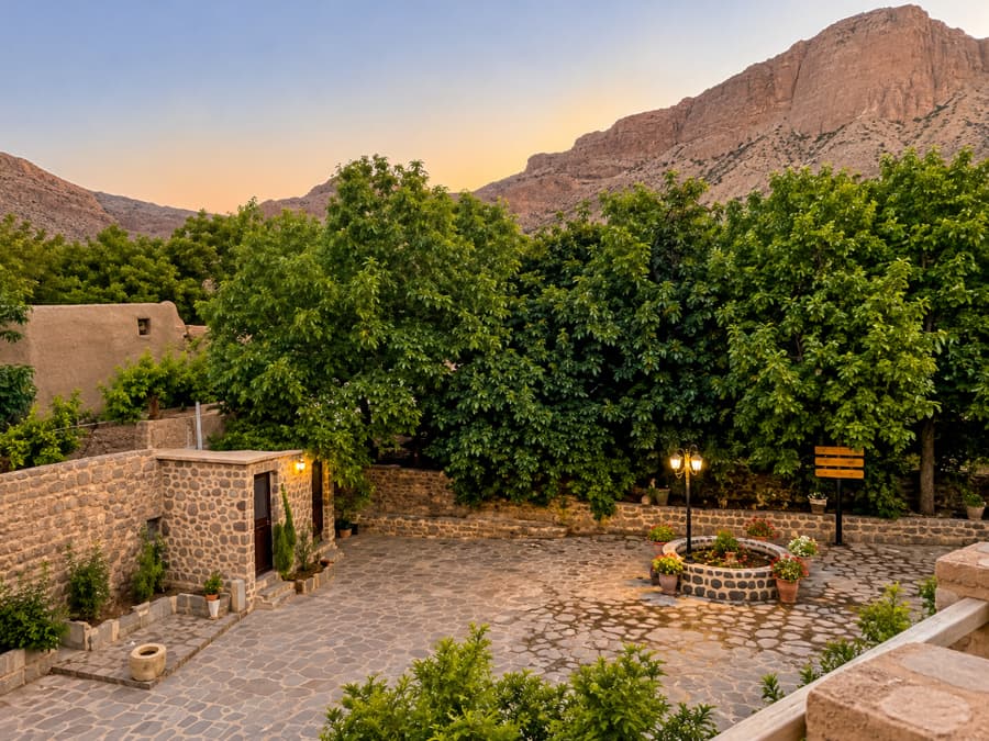 اقامتگاه بومگردی در بافت سنتی قلات - 3