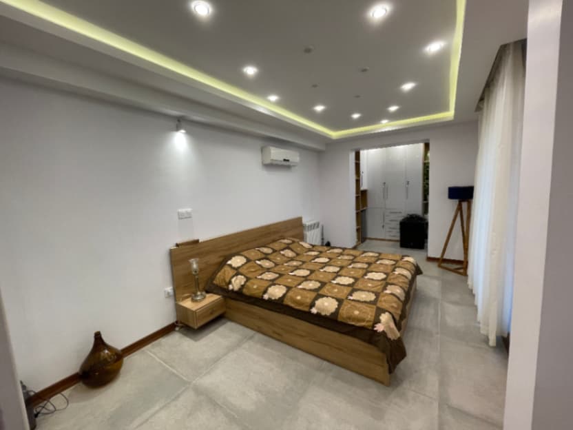 اتاق 1