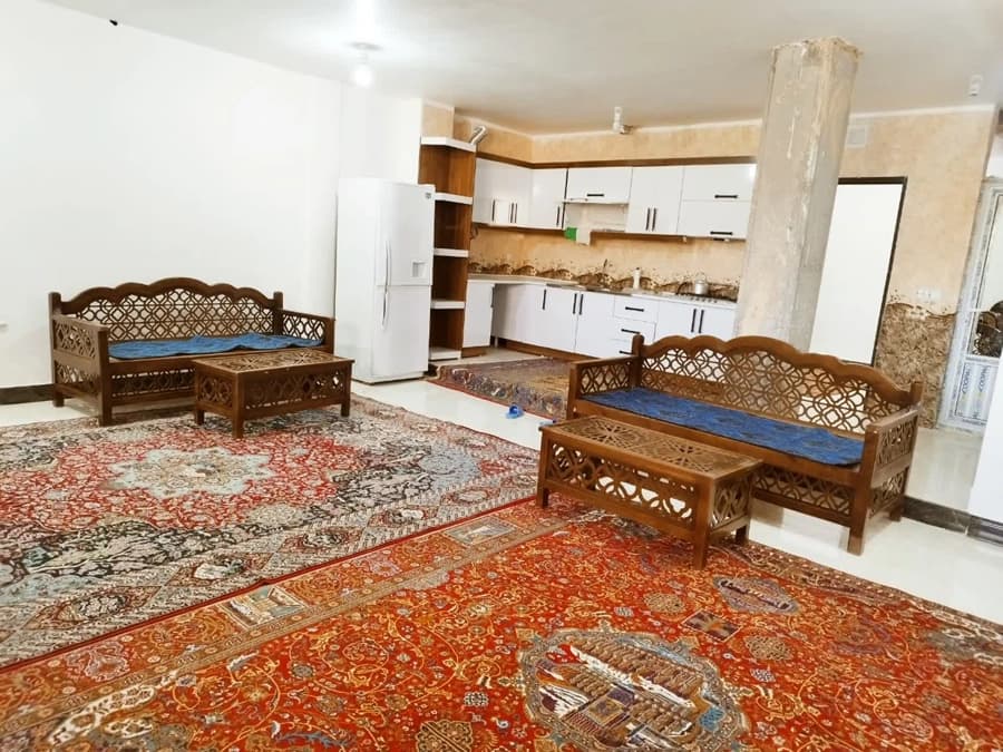 سالن و آشپزخانه 