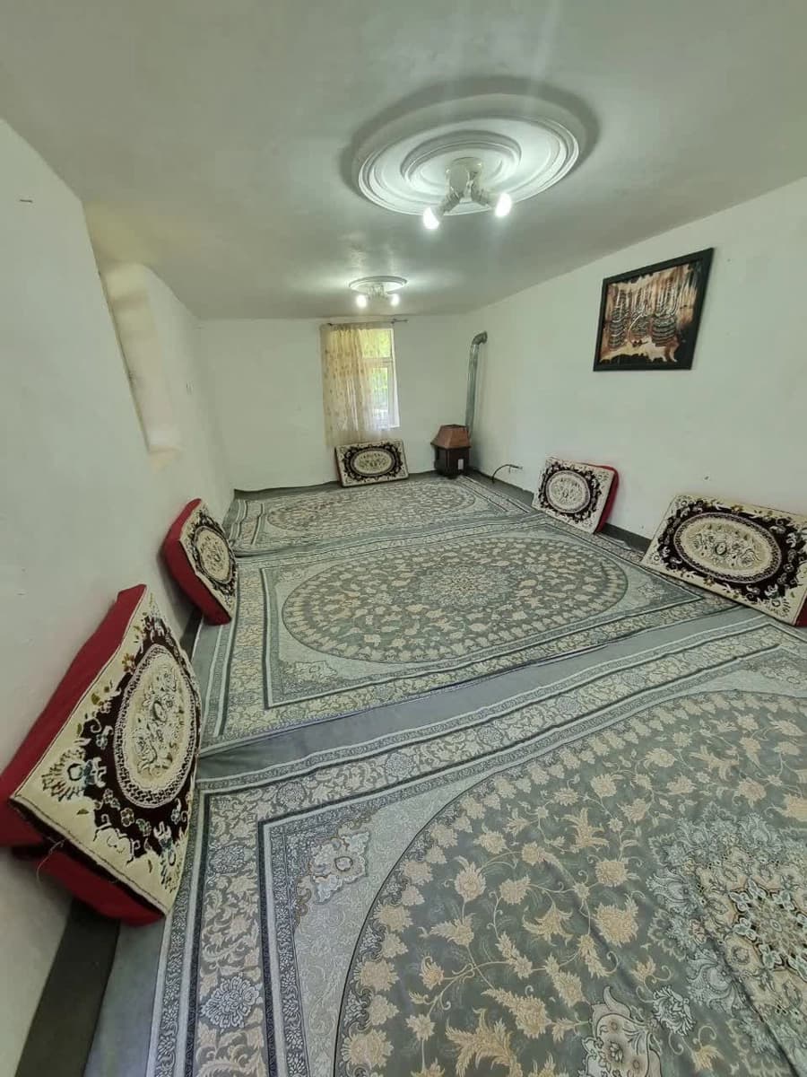 اتاق طبقه بالا 
