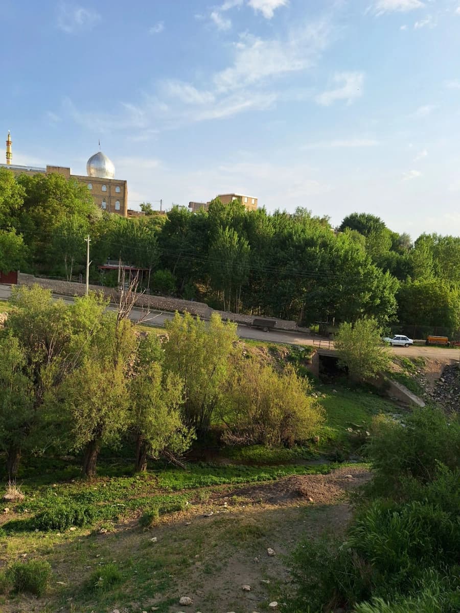 چشم انداز اطراف 