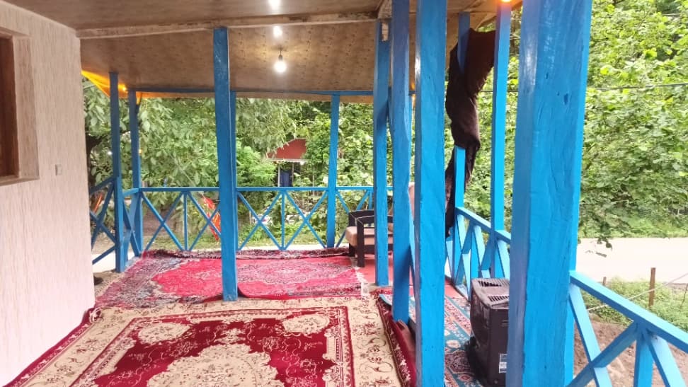 ایوان سنتی 