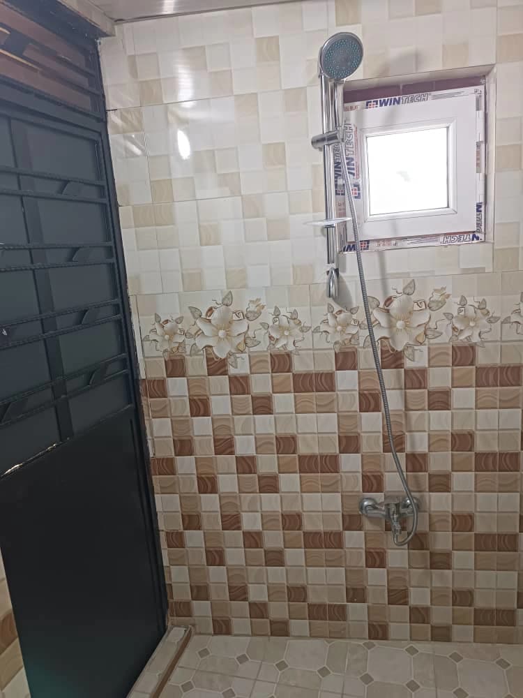 سرویس بهداشتی و حمام